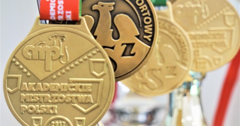 obrazek wiadomości: Pięć medali – 6. miejsce UMK w klasyfikacji medalowej AMP obrazek wiadomości: Pięć medali – 6. miejsce UMK w klasyfikacji medalowej AMP