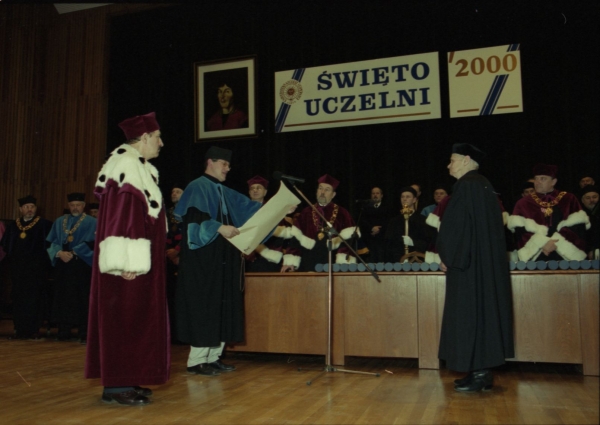 Wzruszenia, wspomnienia, wydarzenia. Profesor Barbara Skarga (1919–2009), doktor honoris causa UMK zdjęcie