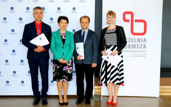 Prodziekani Wydziału Humanistycznego na kadencję 2020-2024 zdjęcie