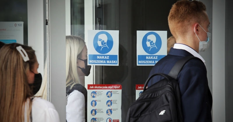 obrazek wiadomości: Zarządzenie Rektora UMK z 19 października obrazek wiadomości: Zarządzenie Rektora UMK z 19 października