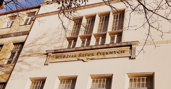 PRZYZNANE PIERWSZE NAGRODY DLA DYPLOMANTÓW zdjęcie