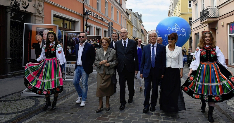 obrazek: fot.fot. z uroczystości: www.bydgoszcz.pl Zdjęcie ilustracyjne