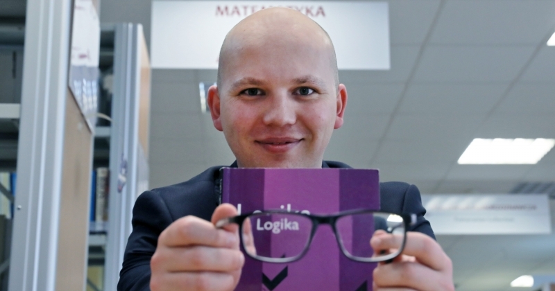 Promocja doktorska. Żonglerka logiczna Zdjęcie ilustracyjne