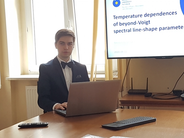 Nikodem Stolarczyk stypendystą Optics and Photonics Education Scholarship 2021 zdjęcie