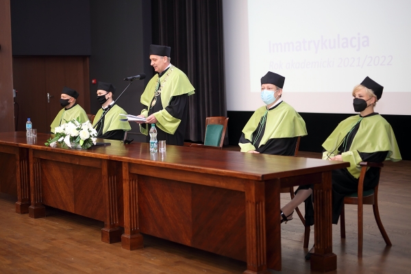 Immatrykulacja 2021/22 Zdjęcie ilustracyjne