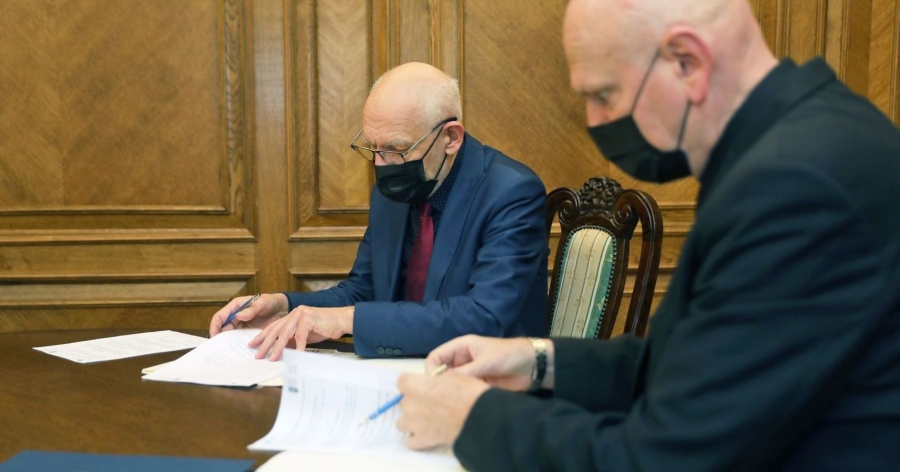 Współpraca dotycząca wsparcia pedagogicznego dzieci i młodzieży w toruńskich placówkach oświatowych zdjęcie