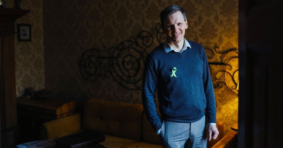 obrazek: Dr hab. Arkadiusz Wagner, prof. UMK z Wydziału Filozofii i Nauk Społecznych, bibliofil i kolekcjoner, zaangażowany w obronę Kodeksu Korwina fot.fot. Andrzej Romański Dr hab. Arkadiusz Wagner, prof. UMK z Wydziału Filozofii i Nauk Społecznych, bibliofil i kolekcjoner, zaangażowany w obronę Kodeksu Korwina