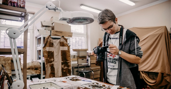 Student archeologii nagrodzony Stypendium Ministra Edukacji i Nauki za znaczące osiągnięcia Zdjęcie ilustracyjne