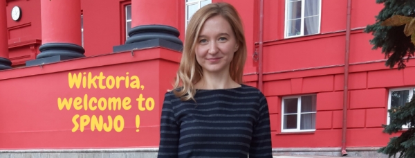 Welcome to the team of the Foreign Languages Center Zdjęcie ilustracyjne