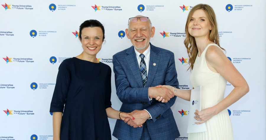 obrazek: Wśród laureatek Nagród JM Rektora prof. dr. hab. Andrzeja Sokali znalazła się m.in. dr Barbara Brodzińska-Mirowska fot.fot. Andrzej Romański Zdjęcie ilustracyjne