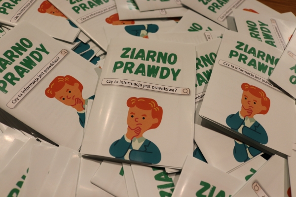 O dezinformacji w szkołach podstawowych