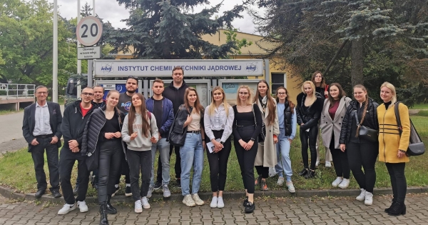 Studenci Biotechnologii medycznej z wizytą w ICHTJ Zdjęcie ilustracyjne