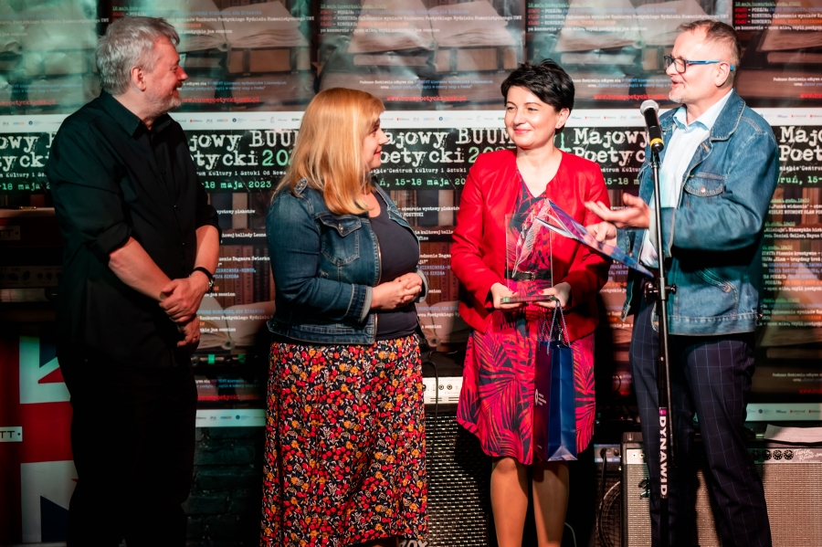 obrazek: Maurycy Męczekalski, Maria Znamierowska, dr hab. Violetta Wróblewska, prof. UMK, prof. dr hab. Maciej Wróblewski fot.Maciej Wasilewski Maurycy Męczekalski, Maria Znamierowska, dr hab. Violetta Wróblewska, prof. UMK, prof. dr hab. Maciej Wróblewski