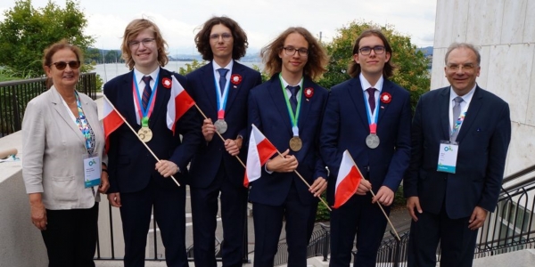 Międzynarodowa Olimpiada Chemiczna - SREBRNY MEDAL