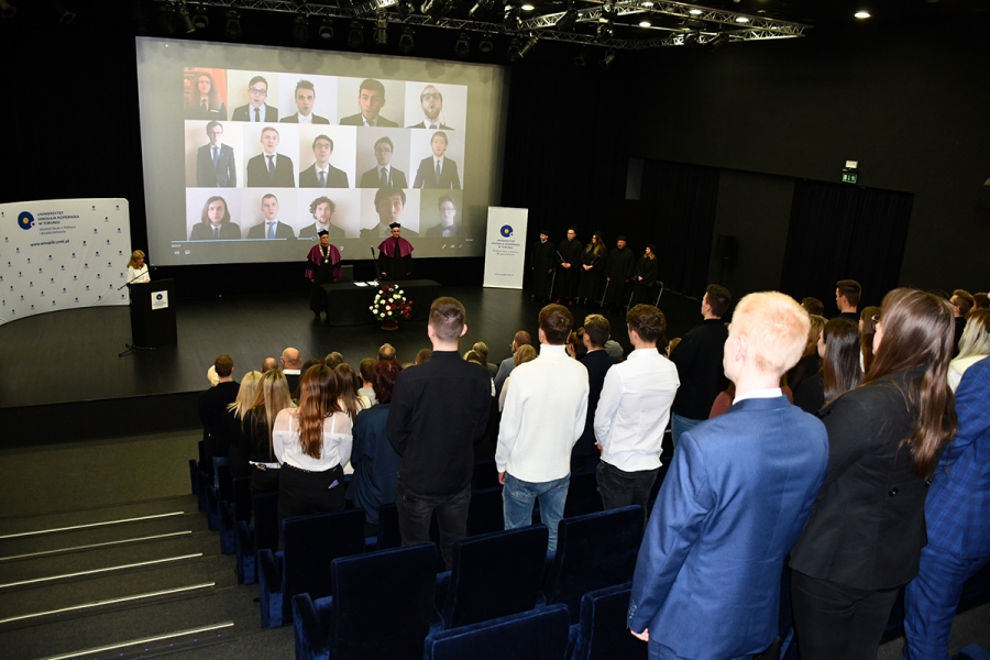 Uroczysta immatrykulacja studentów I roku 2023/2024 na WNoPiB Zdjęcie ilustracyjne