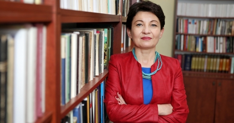 dr hab. Violetta Wróblewska, prof UMK - dziekan Wydziału Humanistycznego UMK