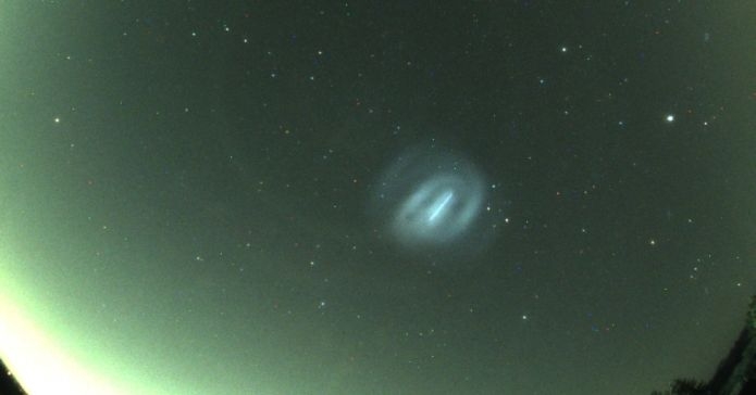 Niezykłe zjawisko na poniedziałkowym niebie zarejestrowała kamera Stacji ALPS (All-sky Light Pollution Survey) zlokalizowanej w podtoruńskich Piwnicach fot.fot. Instytut Astronomii UMK Zdjęcie ilustracyjne