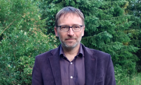 Prof. Piotr Grochowski z medalem „Zasłużony Kulturze Gloria Artis” Zdjęcie ilustracyjne