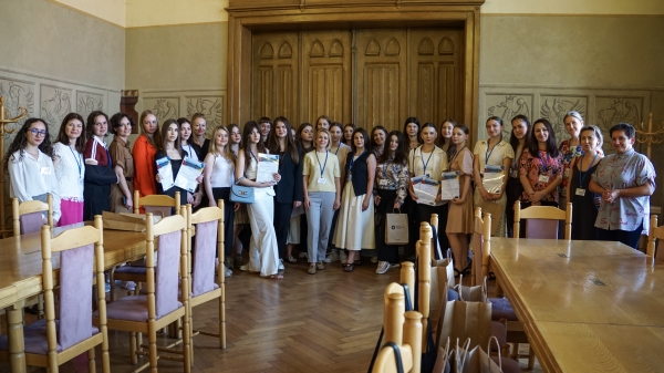 Letnia Akademia „Na szlakach języka, historii i kultury” trwa! Zdjęcie ilustracyjne