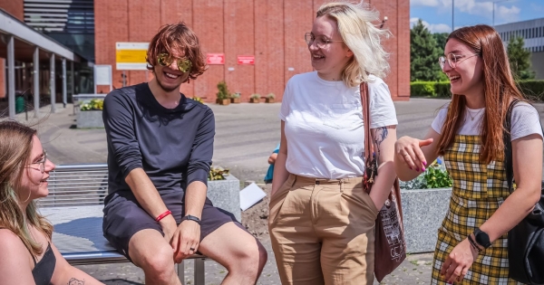 Tell us about your studies – satisfaction & course evaluation Zdjęcie ilustracyjne