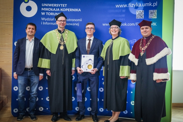 Najlepsi w roku akademickim 2024/2025 Zdjęcie ilustracyjne