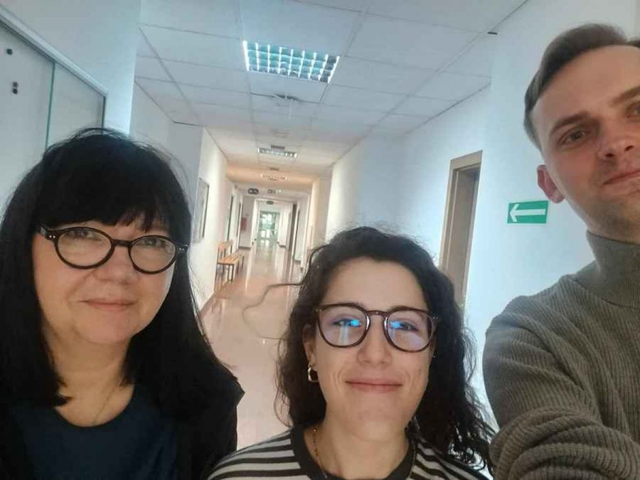 Doktorantka z UC w Hiszpanii na stażu doktorskim w INP zdjęcie