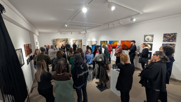 NOWA STRONA INTERNETOWA GALERII FORUM Zdjęcie ilustracyjne