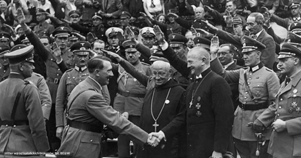 "W co wierzyli naziści? Religia i ideologia w Trzeciej Rzeszy" wykład dr Alicji Bartnickiej – 4 listopada 2025 r. Zdjęcie ilustracyjne