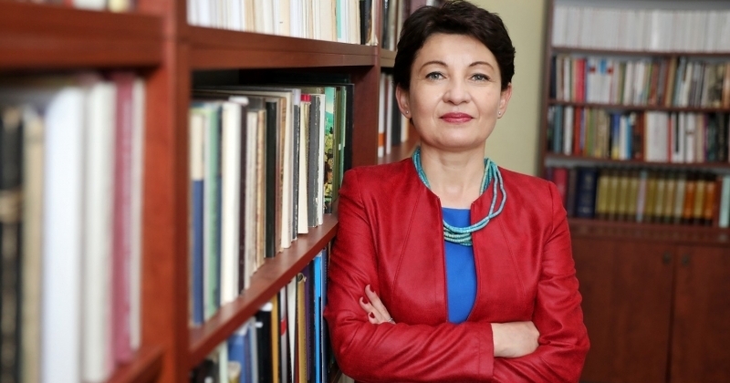 dr hab. Violetta Wróblewska, prof. UMK, zdjęcie portretowe