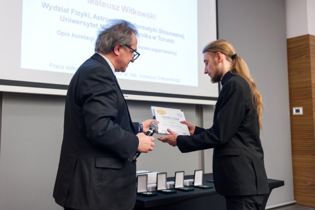 Wyróżnienie za pracę licencjacką w konkurscie "Złoty Medal Chemii" zdjęcie