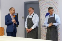 Obiad prezydencko-rektorski na Toruńskim Festiwalu Smaków (1.04.2017, Centrum Targowe  [fot. Andrzej Romański]