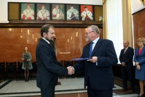 Nominacje i pożegnania - uroczystość w Collegium Maximum UMK (28.09.2017) [fot. Andrzej Romański]