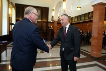 Nominacje i pożegnania - uroczystość w Collegium Maximum UMK (28.09.2017) [fot. Andrzej Romański]