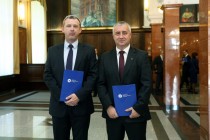 Nominacje i pożegnania - uroczystość w Collegium Maximum UMK (28.09.2017) [fot. Andrzej Romański]