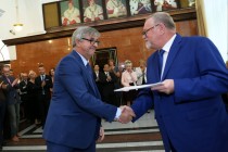 Uroczyste wręczenie nagród za stypendia naukowe i osiągnięcia (Collegium Maximum UMK, 29.09.2017) [fot. Andrzej Romański]