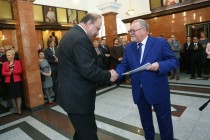 Uroczyste wręczenie nagród za stypendia naukowe i osiągnięcia (Collegium Maximum UMK, 29.09.2017) [fot. Andrzej Romański]