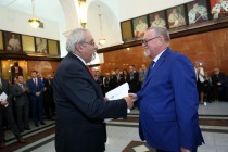 Uroczyste wręczenie nagród za stypendia naukowe i osiągnięcia (Collegium Maximum UMK, 29.09.2017) [fot. Andrzej Romański]