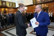 Uroczyste wręczenie nagród za stypendia naukowe i osiągnięcia (Collegium Maximum UMK, 29.09.2017) [fot. Andrzej Romański]