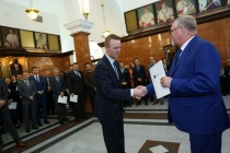 Uroczyste wręczenie nagród za stypendia naukowe i osiągnięcia (Collegium Maximum UMK, 29.09.2017) [fot. Andrzej Romański]