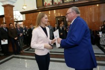 Uroczyste wręczenie nagród za stypendia naukowe i osiągnięcia (Collegium Maximum UMK, 29.09.2017) [fot. Andrzej Romański]