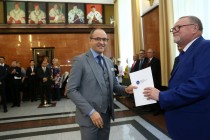 Uroczyste wręczenie nagród za stypendia naukowe i osiągnięcia (Collegium Maximum UMK, 29.09.2017) [fot. Andrzej Romański]