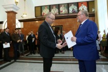 Uroczyste wręczenie nagród za stypendia naukowe i osiągnięcia (Collegium Maximum UMK, 29.09.2017) [fot. Andrzej Romański]