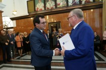 Uroczyste wręczenie nagród za stypendia naukowe i osiągnięcia (Collegium Maximum UMK, 29.09.2017) [fot. Andrzej Romański]