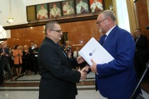Uroczyste wręczenie nagród za stypendia naukowe i osiągnięcia (Collegium Maximum UMK, 29.09.2017) [fot. Andrzej Romański]