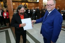 Uroczyste wręczenie nagród za stypendia naukowe i osiągnięcia (Collegium Maximum UMK, 29.09.2017) [fot. Andrzej Romański]
