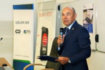 Dni e-biznesu - 10 lat konferencji (Wydział Nauk Ekonomicznych i Zarządzania, 15 maja 2018) [fot. Andrzej Romański]