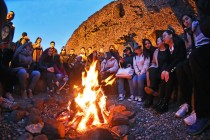 Spotkanie wielkanocne studentów programu Erasmus w ruinach zamku krzyżackiego (12.04.2019) [fot. Andrzej Romański]