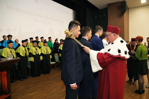 Inauguracja roku akademickiego 2019/2020 (1.10.2019) [fot. Andrzej Romański]