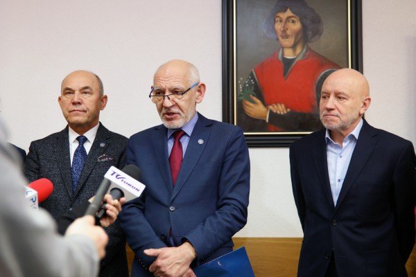 rof. Andrzej Sokala kandydatem na rektora UMK na kadencję 2020-2024 [fot. Andrzej Romański]