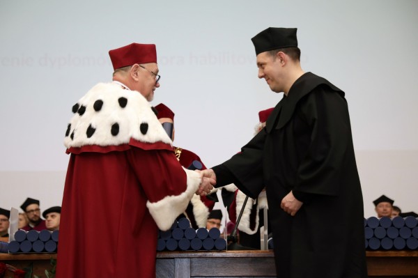 więto Uniwersytetu - doktoraty i habilitacje (Aula UMK, 19.02.2020) [fot. Andrzej Romański]